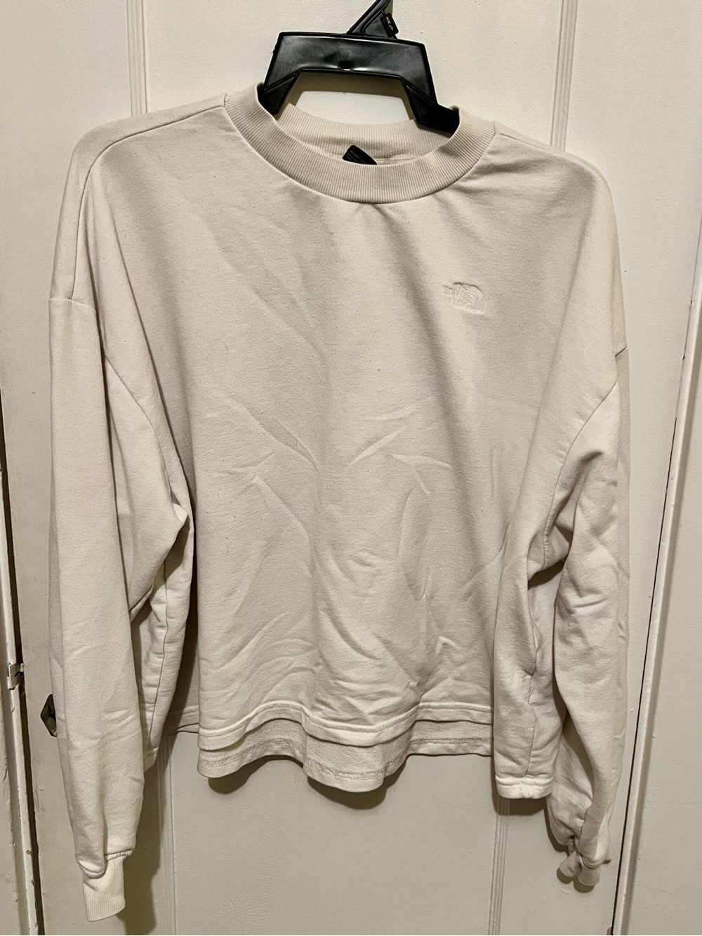 The North Face Men’s Crewneck Sweatshirt in Cream